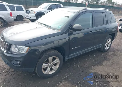 2011 Jeep Compass Sport z USA, uszkodzony, nr VIN 1J4NF1FB4BD154915